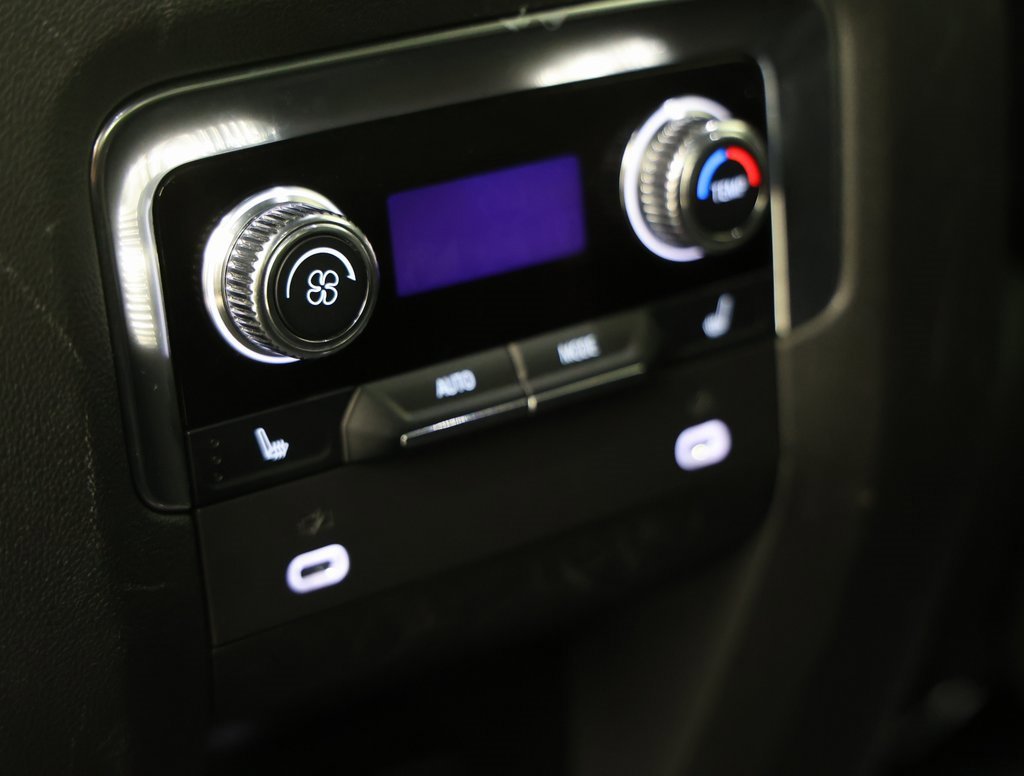 2022 Gmc Yukon Denali photo 3