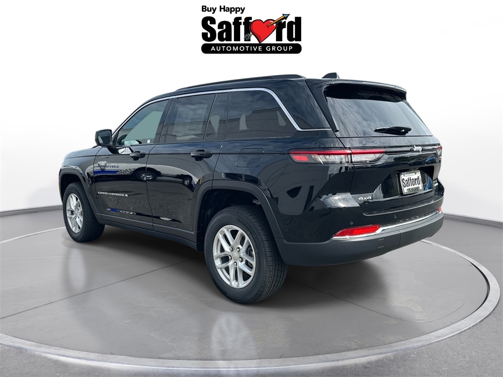 2025 Jeep Grand Cherokee Laredo photo 19