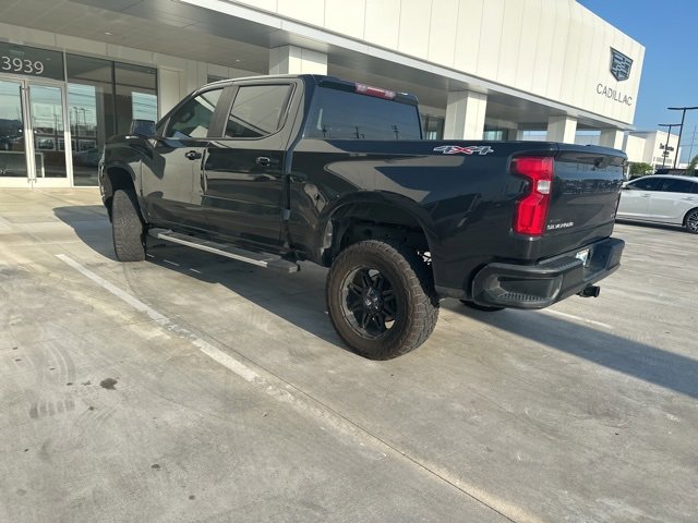 2019 Chevrolet Silverado 1500 RST photo 2