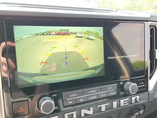 2025 Nissan Frontier SV photo 11