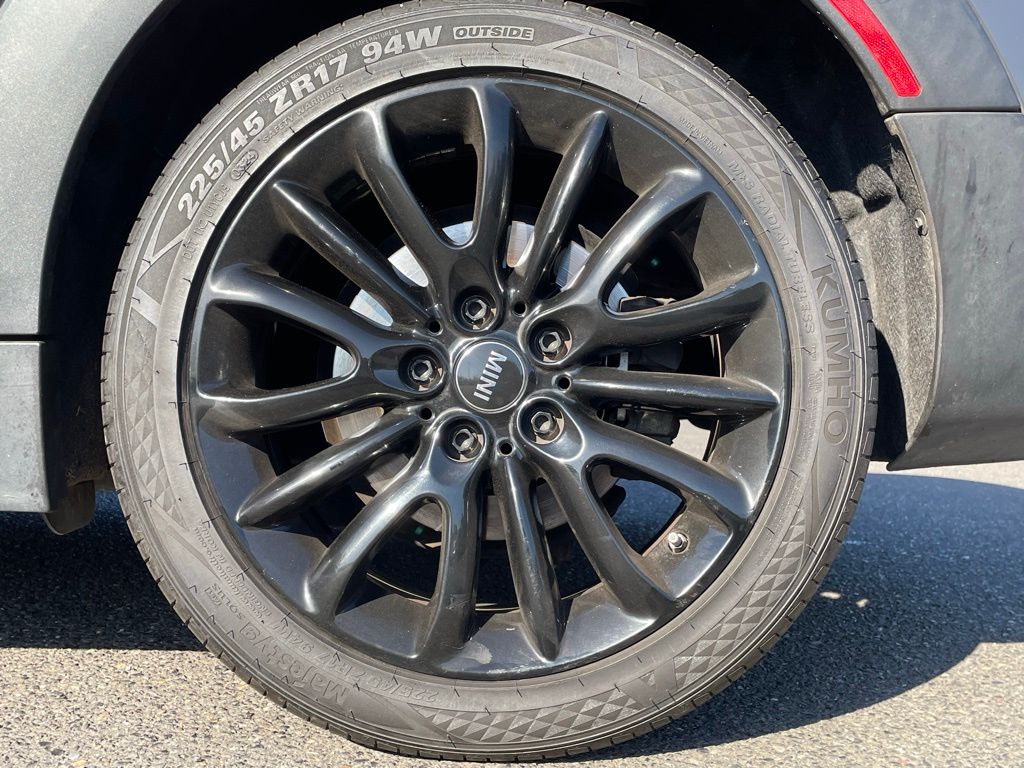 2019 Mini Cooper Base S photo 8
