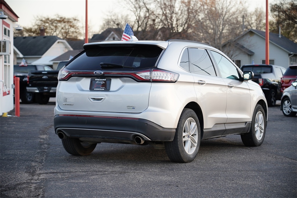 2017 Ford Edge SEL photo 2