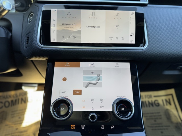 2022 Land Rover Range Rover Velar P250 R-Dynamic S photo 28