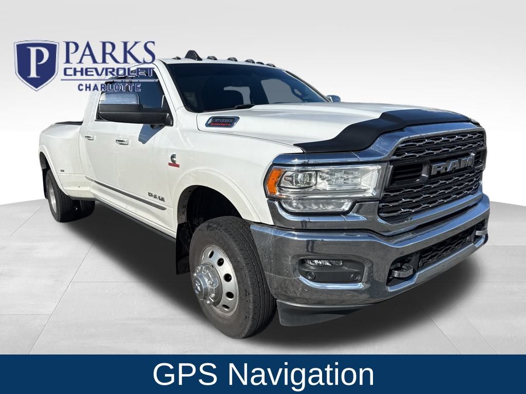 2022 RAM Ram 3500 Pickup Limited's photo