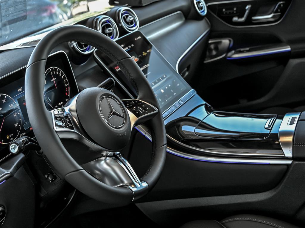 2026 Mercedes Benz GLC 350e 4MATIC photo 9
