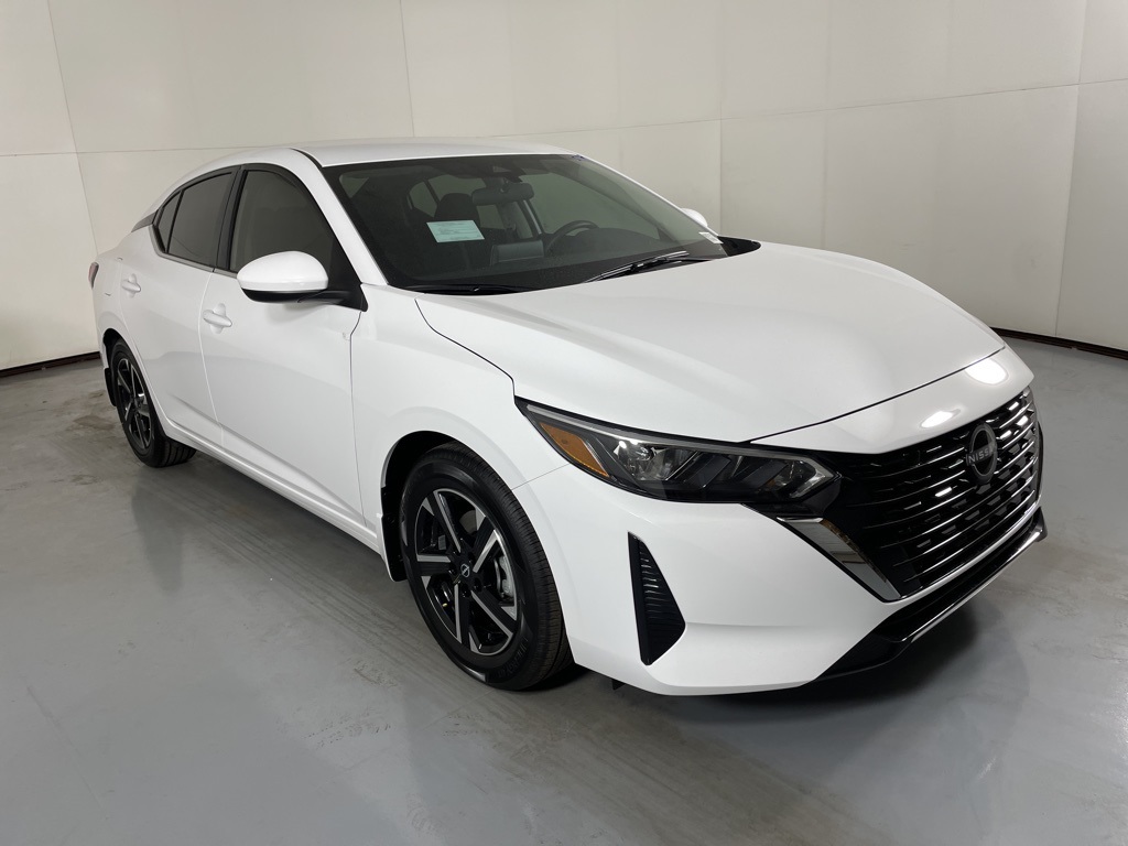 2025 Nissan Sentra SV photo 2