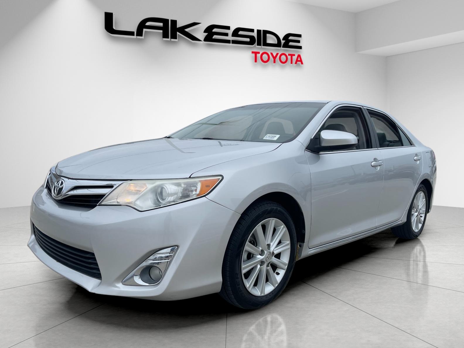 2014 Toyota Camry XLE