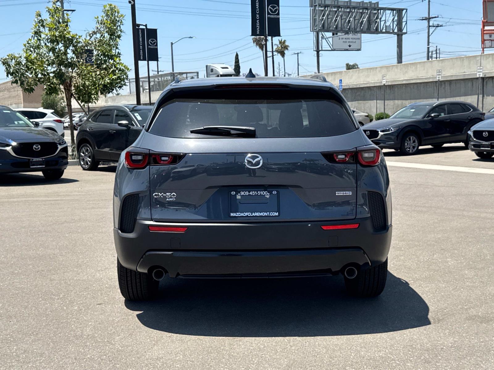 2025 Mazda CX-50 Premium photo 4