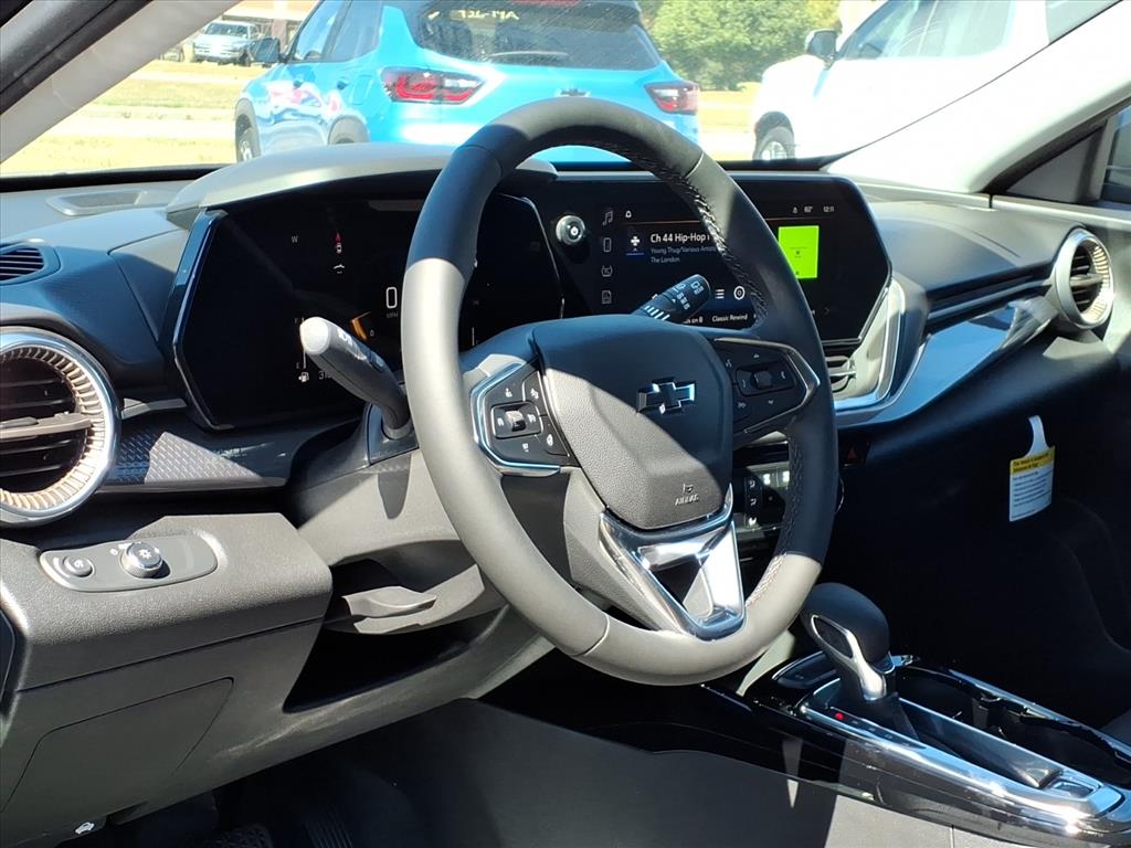 2025 Chevrolet Trax ACTIV photo 9