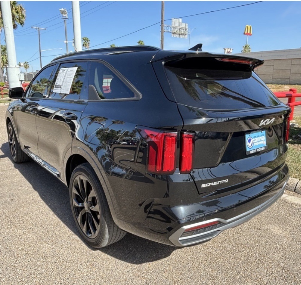 2023 Kia Sorento SX photo 4
