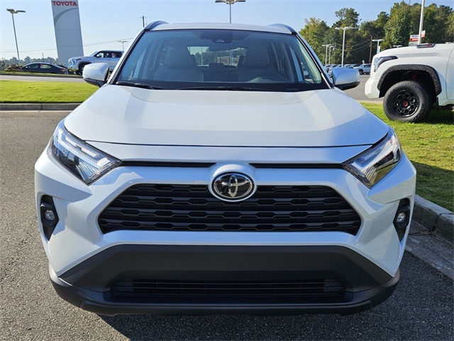 2023 Toyota RAV4 XLE Premium photo 2