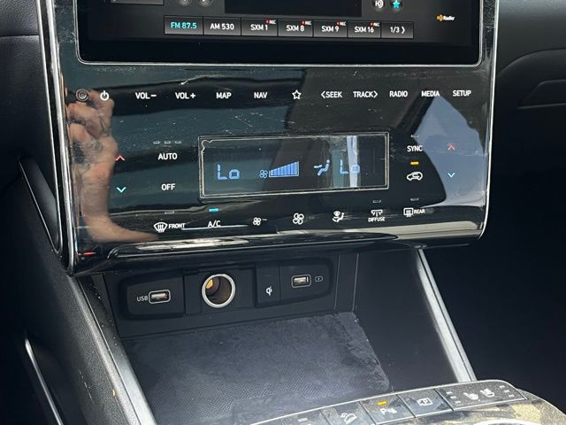 2022 Hyundai Tucson Limited photo 25