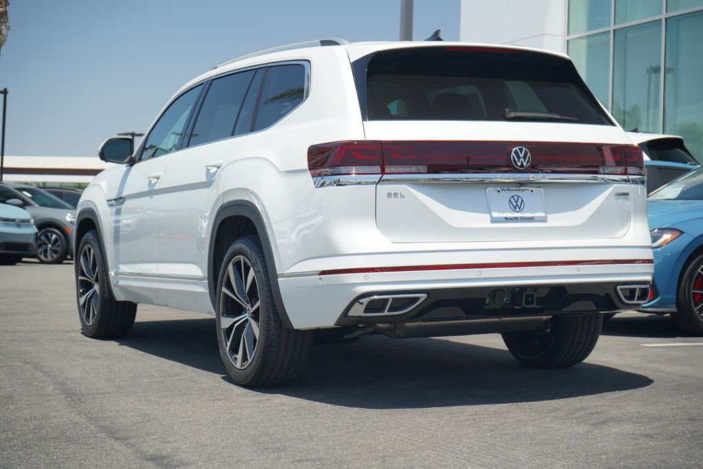 2025 Volkswagen Atlas SEL Premium R-Line photo 3