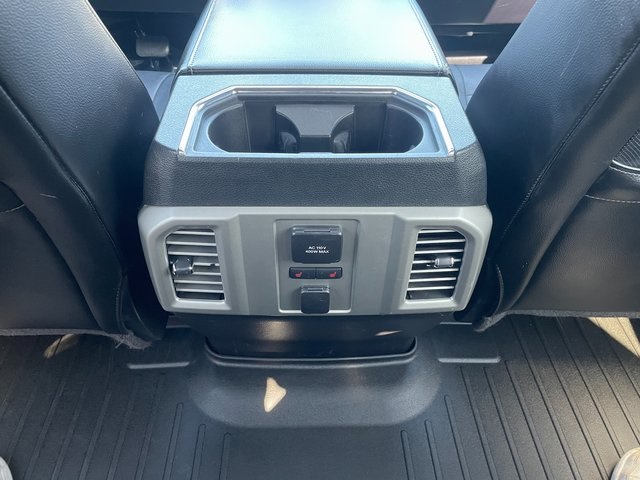 2015 Ford F-150 Lariat photo 12