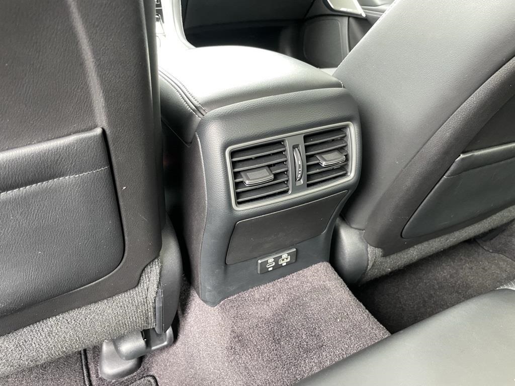 2024 Infiniti Q50 LUXE photo 7