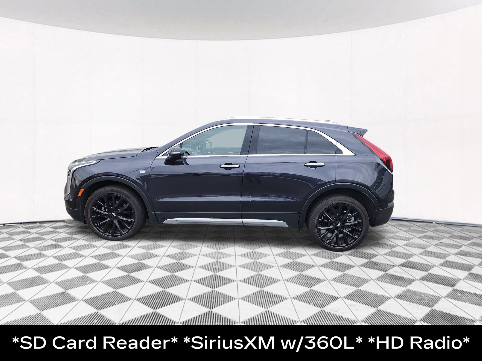 2023 Cadillac XT4 Premium Luxury photo 4