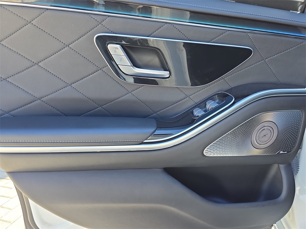 2021 Mercedes Benz S 580 4MATIC photo 13