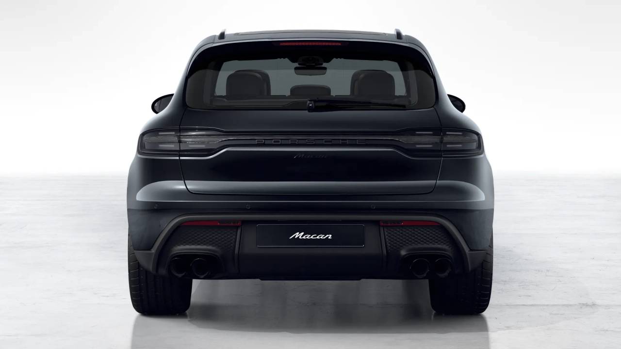 2026 Porsche Macan T photo 6