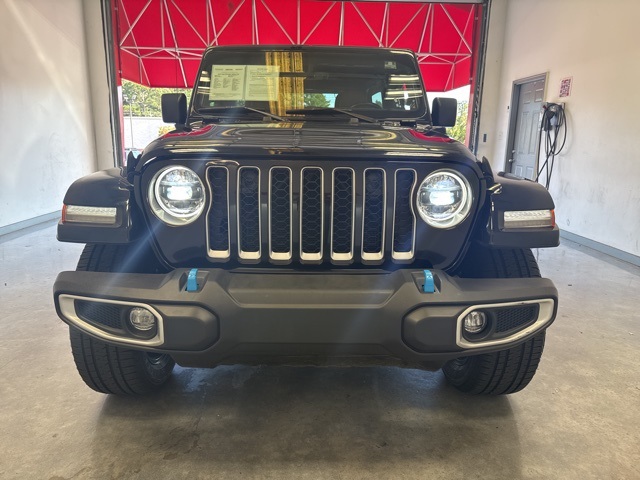 2023 Jeep Wrangler Sahara 4xe photo 2