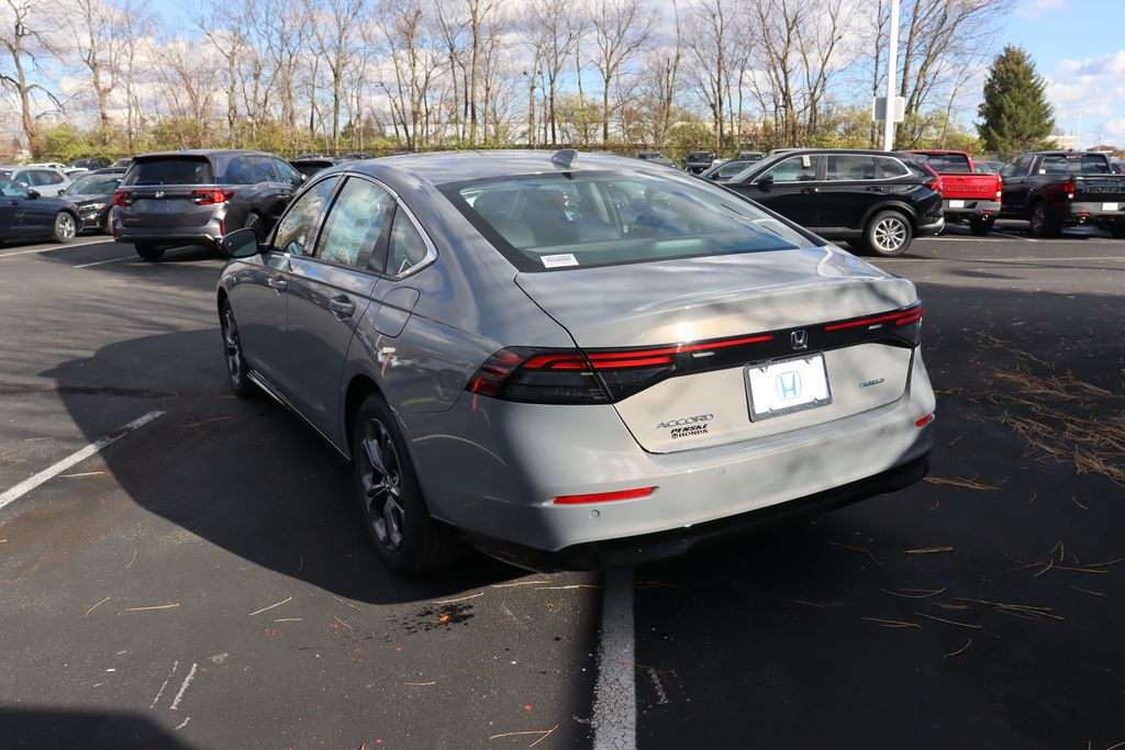 2025 Honda Accord EX-L photo 2