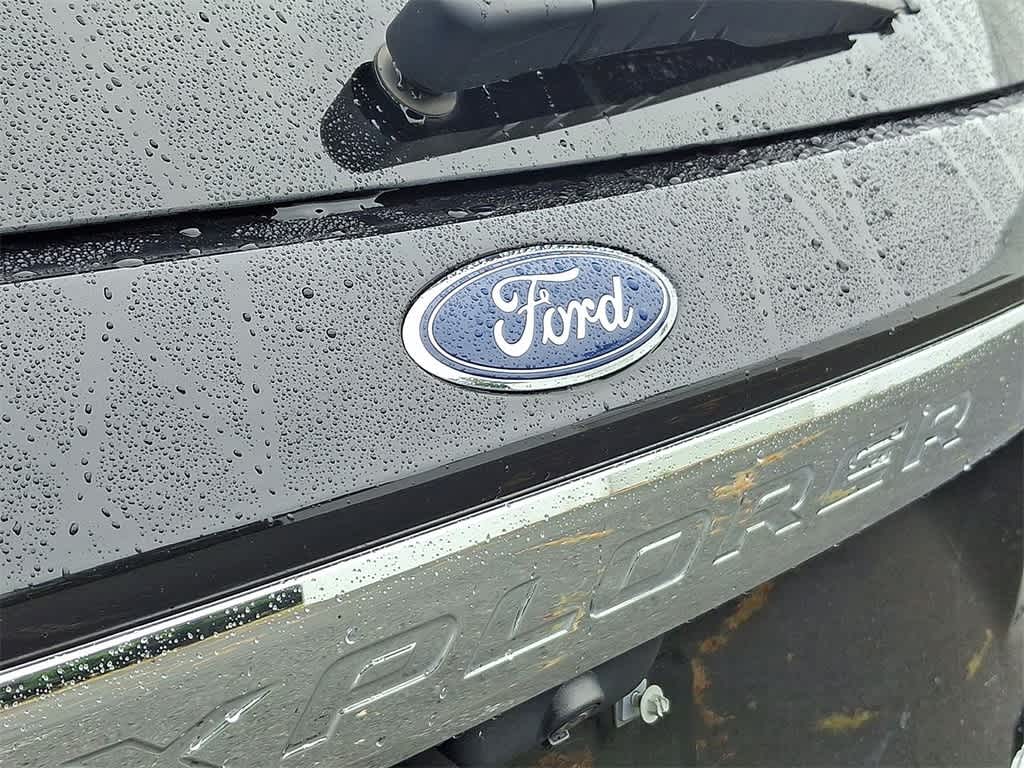 2022 Ford Explorer XLT photo 23