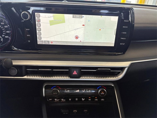 2023 Kia K5 GT-Line photo 14