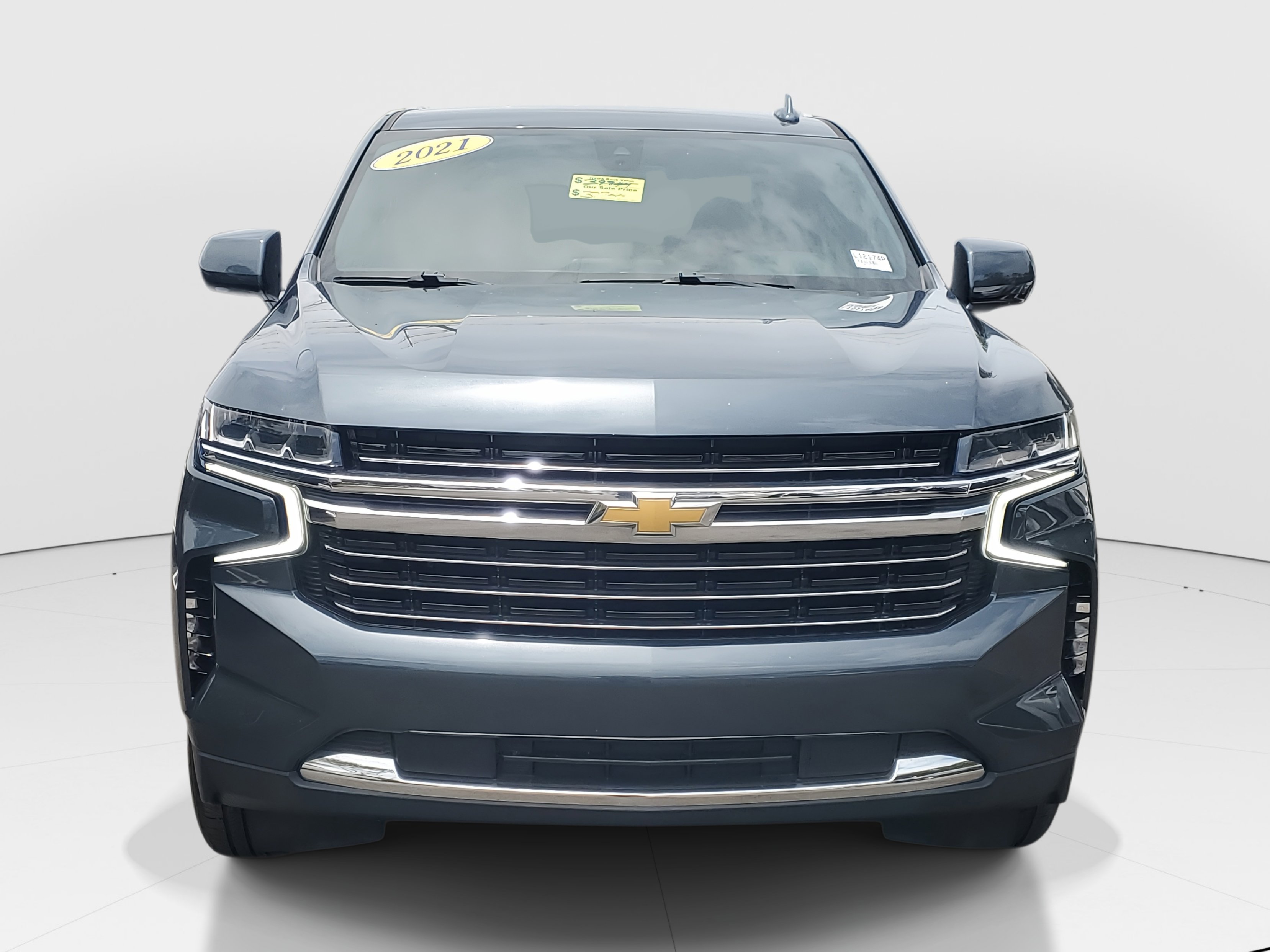 2021 Chevrolet Tahoe LT photo 2