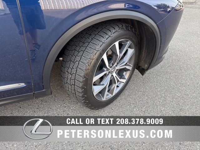 2022 Acura MDX Technology SH-AWD photo 11