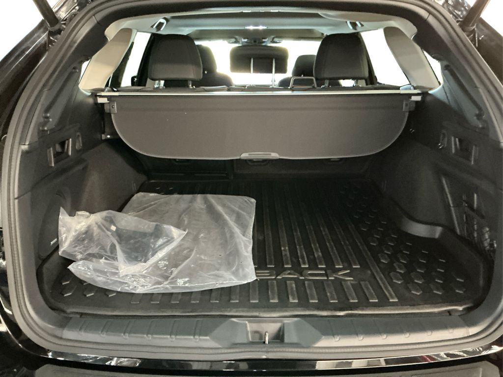 2025 Subaru Outback Onyx Edition photo 17