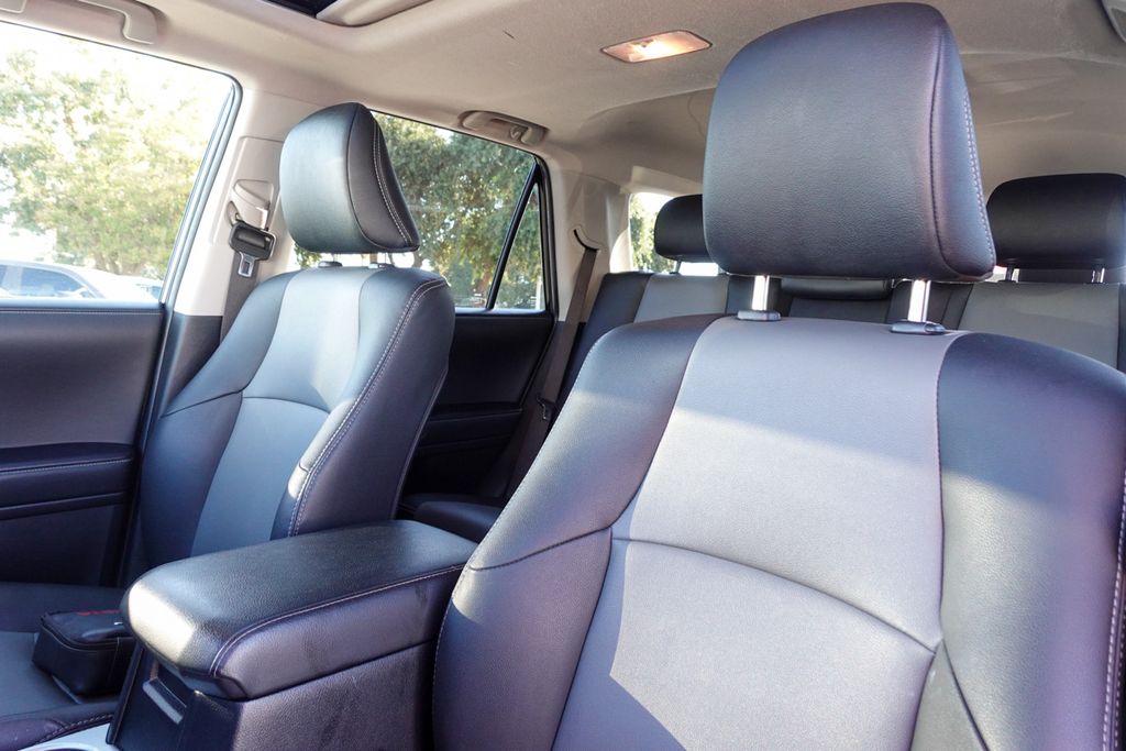 2023 Toyota 4Runner SR5 Premium photo 25