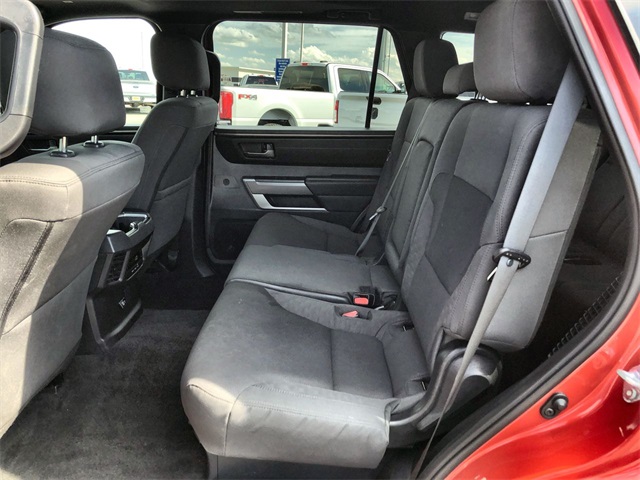 2025 Toyota Sequoia SR5 photo 14