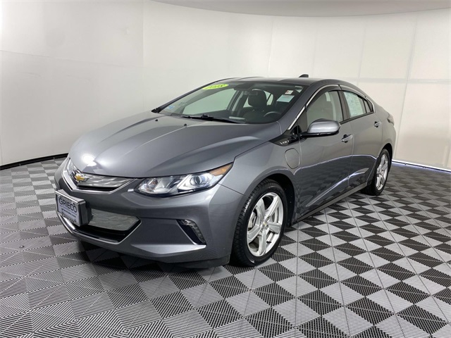 2018 Chevrolet Volt LT photo 3