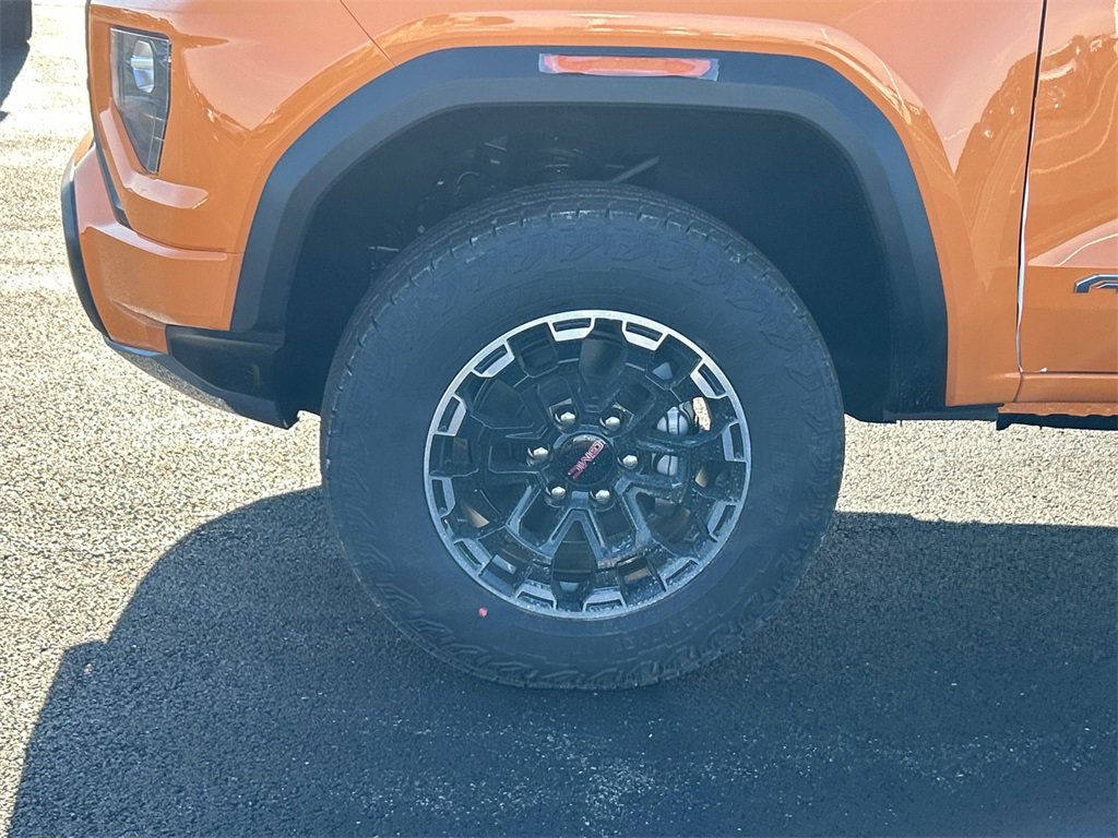 2026 GMC CANYON - Image 10