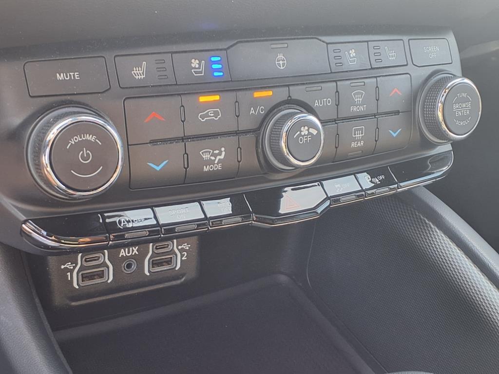 2024 Dodge Durango GT Plus photo 8