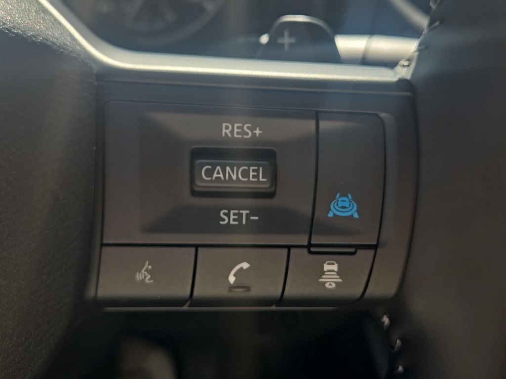 2026 Nissan Rogue SV photo 15