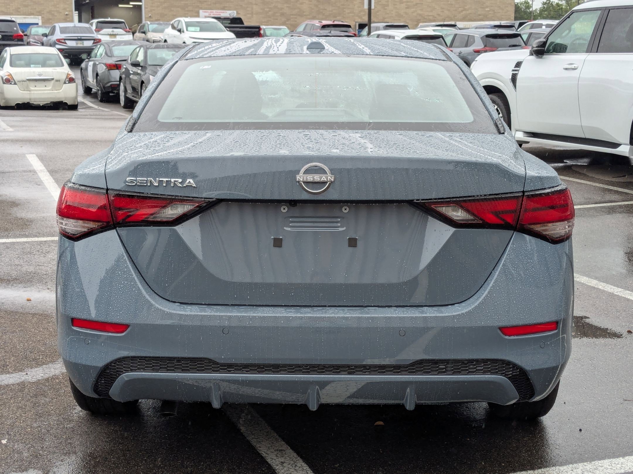 2025 Nissan Sentra SV photo 7