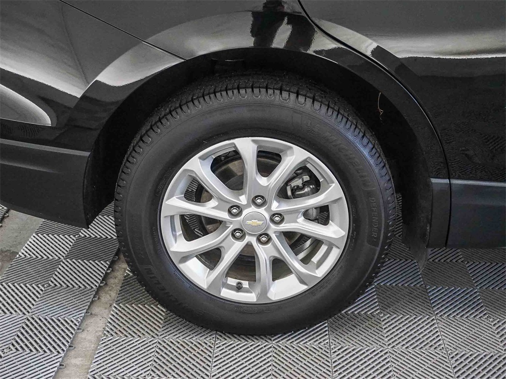 2021 Chevrolet Equinox LS photo 10