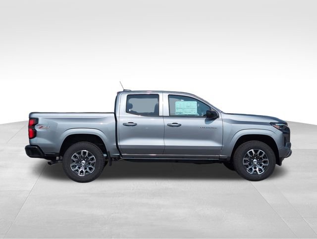 2025 Chevrolet Colorado Z71 photo 2