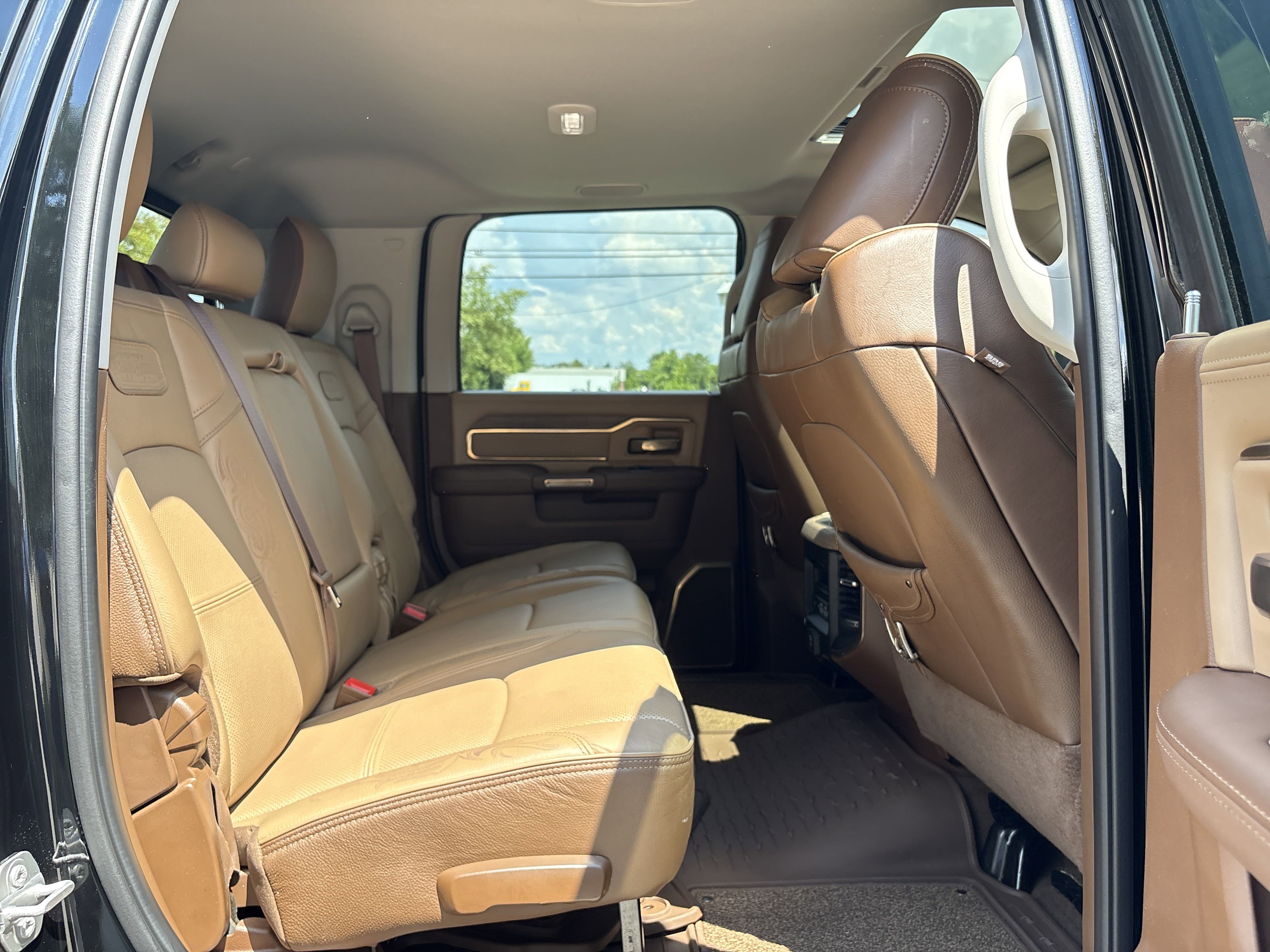 2024 Ram 3500 Longhorn photo 2