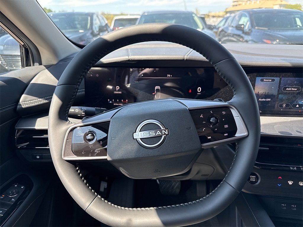 2025 Nissan Murano SV photo 8