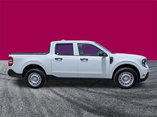 2025 Ford Maverick XL photo 3