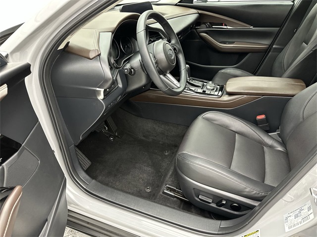 2025 Mazda CX-30 2.5 S Premium photo 3