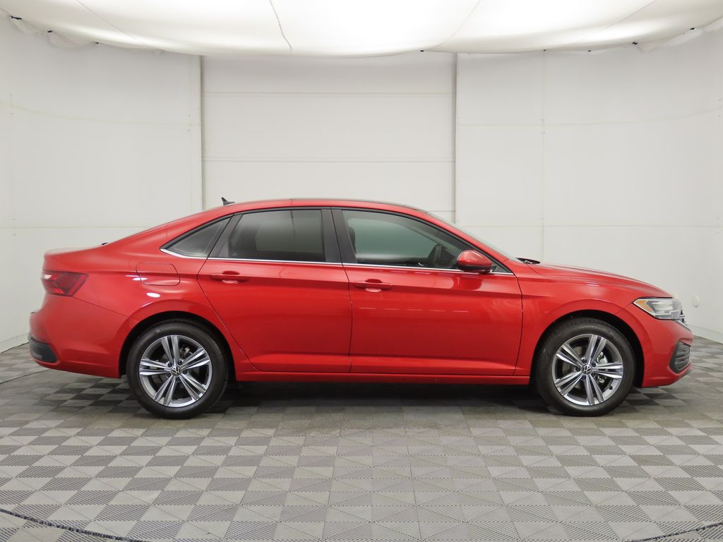 2024 Volkswagen Jetta 1.5T SE photo 4