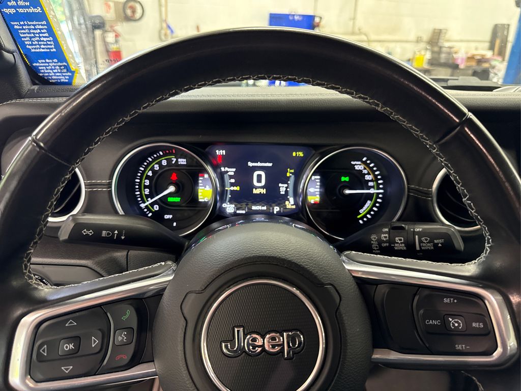 2022 Jeep Wrangler Unlimited Sahara 4xe photo 22