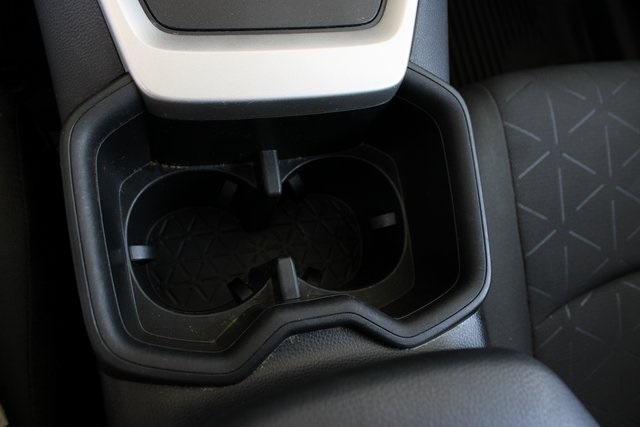 2024 Toyota RAV4 Hybrid XLE photo 27