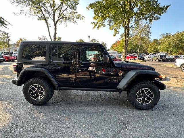 2025 Jeep Wrangler Rubicon photo 7