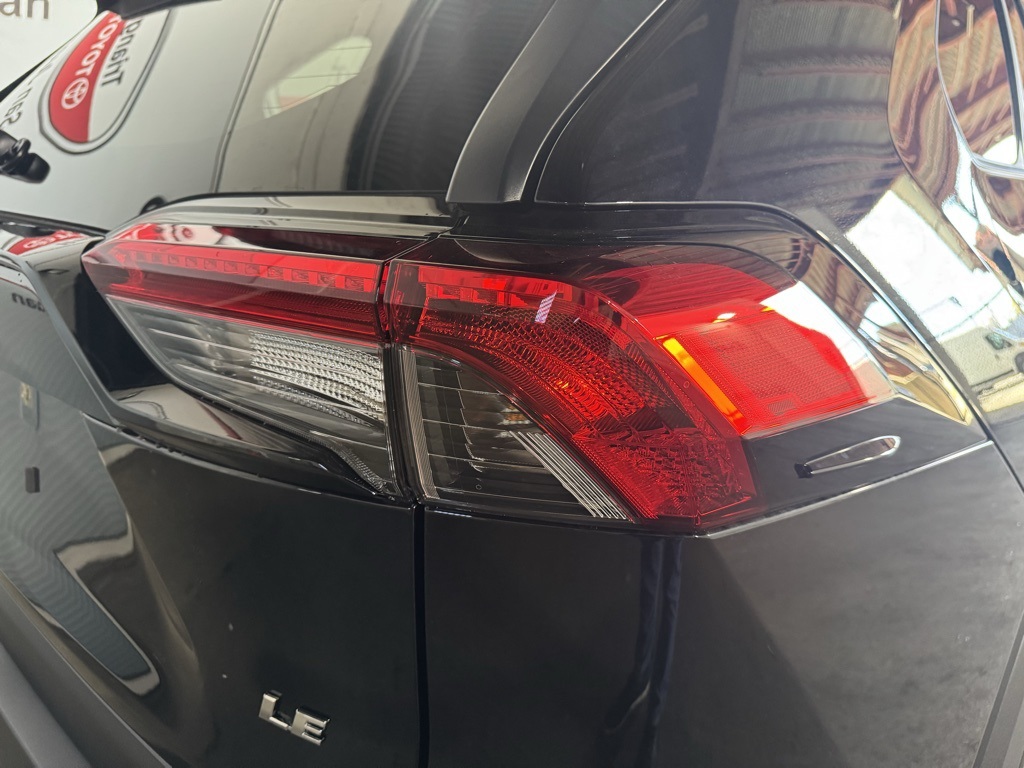 2025 Toyota RAV4 LE photo 14