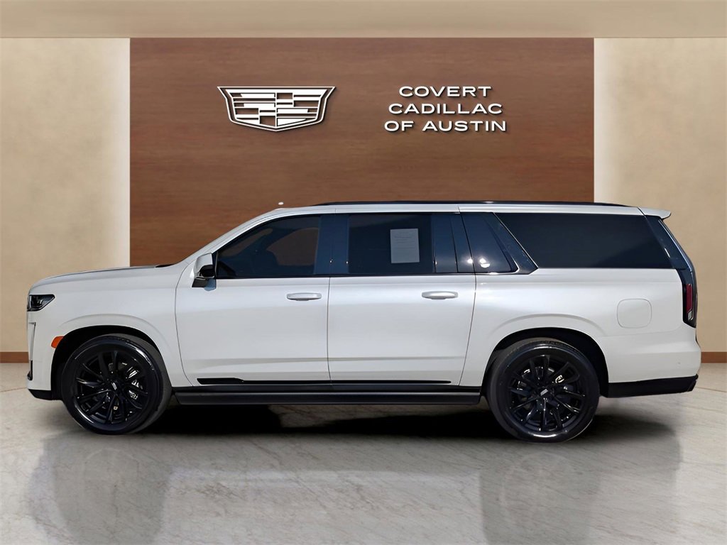 2023 Cadillac Escalade ESV Sport Platinum photo 4