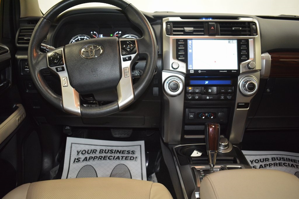 2021 Toyota 4Runner Limited photo 3