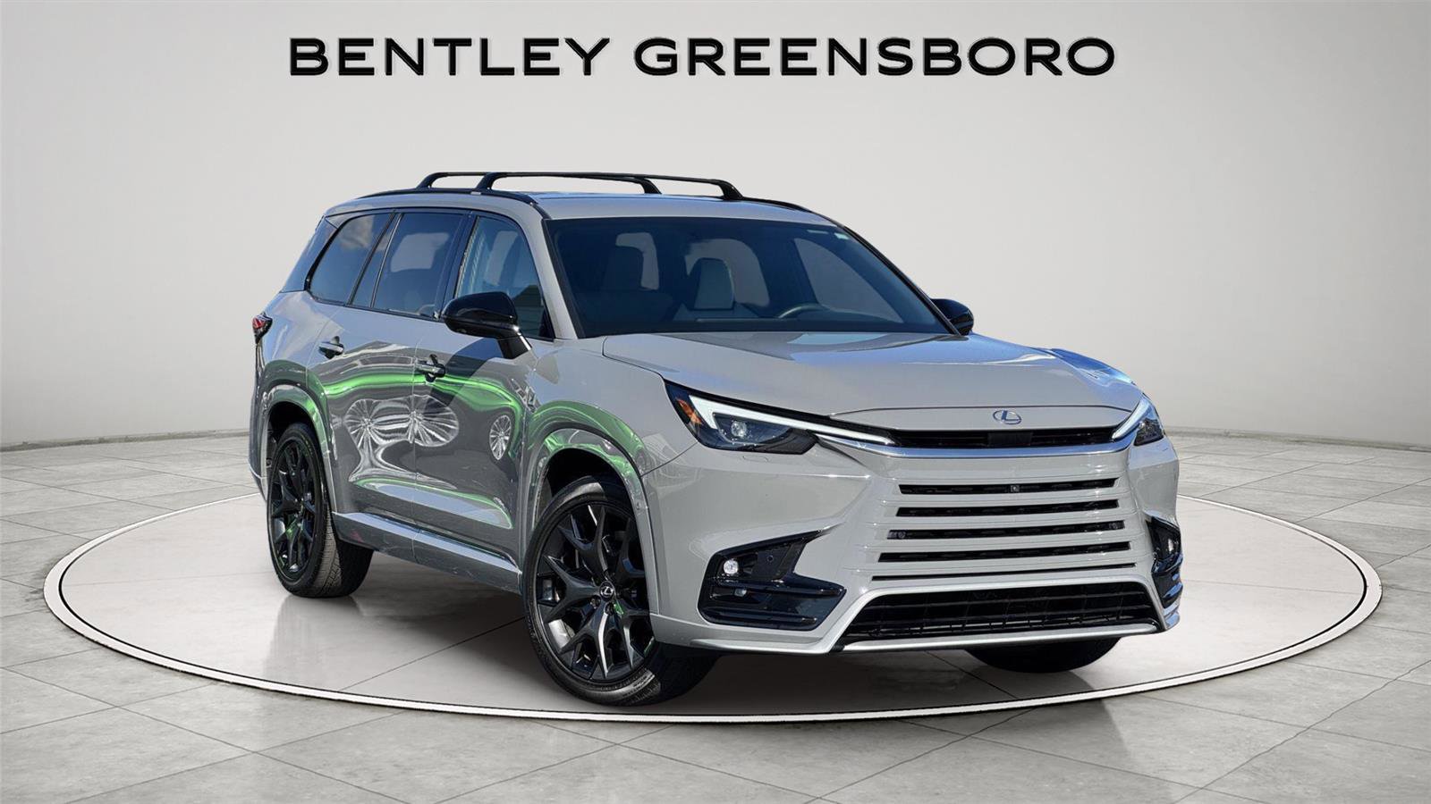 2024 Lexus TX Hybrid 500h's photo